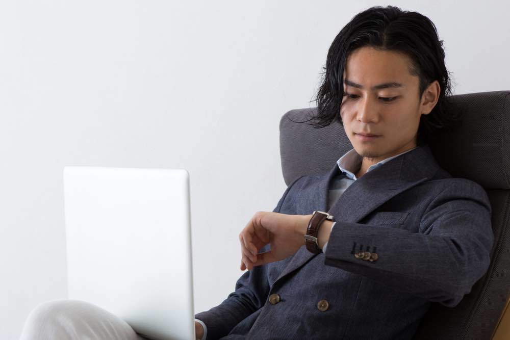 【ヘアメイク監修】面長メンズに似合う髪型。トレンドのセンター分けも紹介