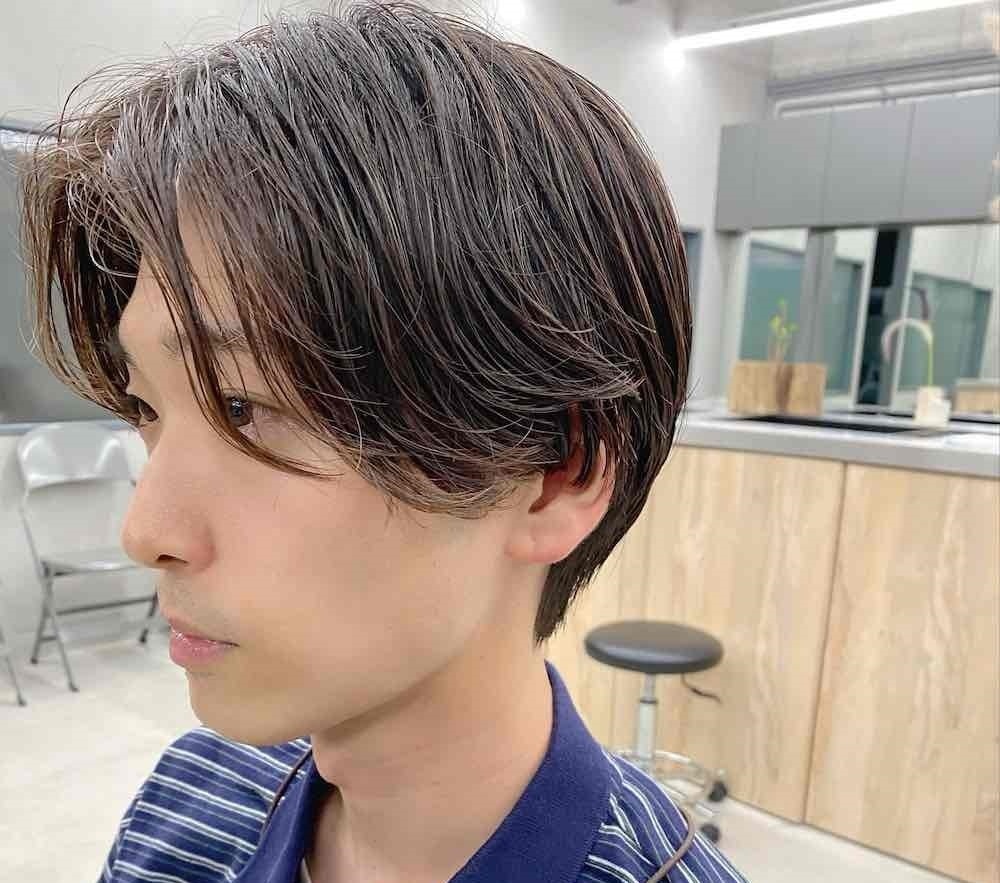 【ヘアメイク監修】面長メンズに似合う髪型。トレンドのセンター分けも紹介