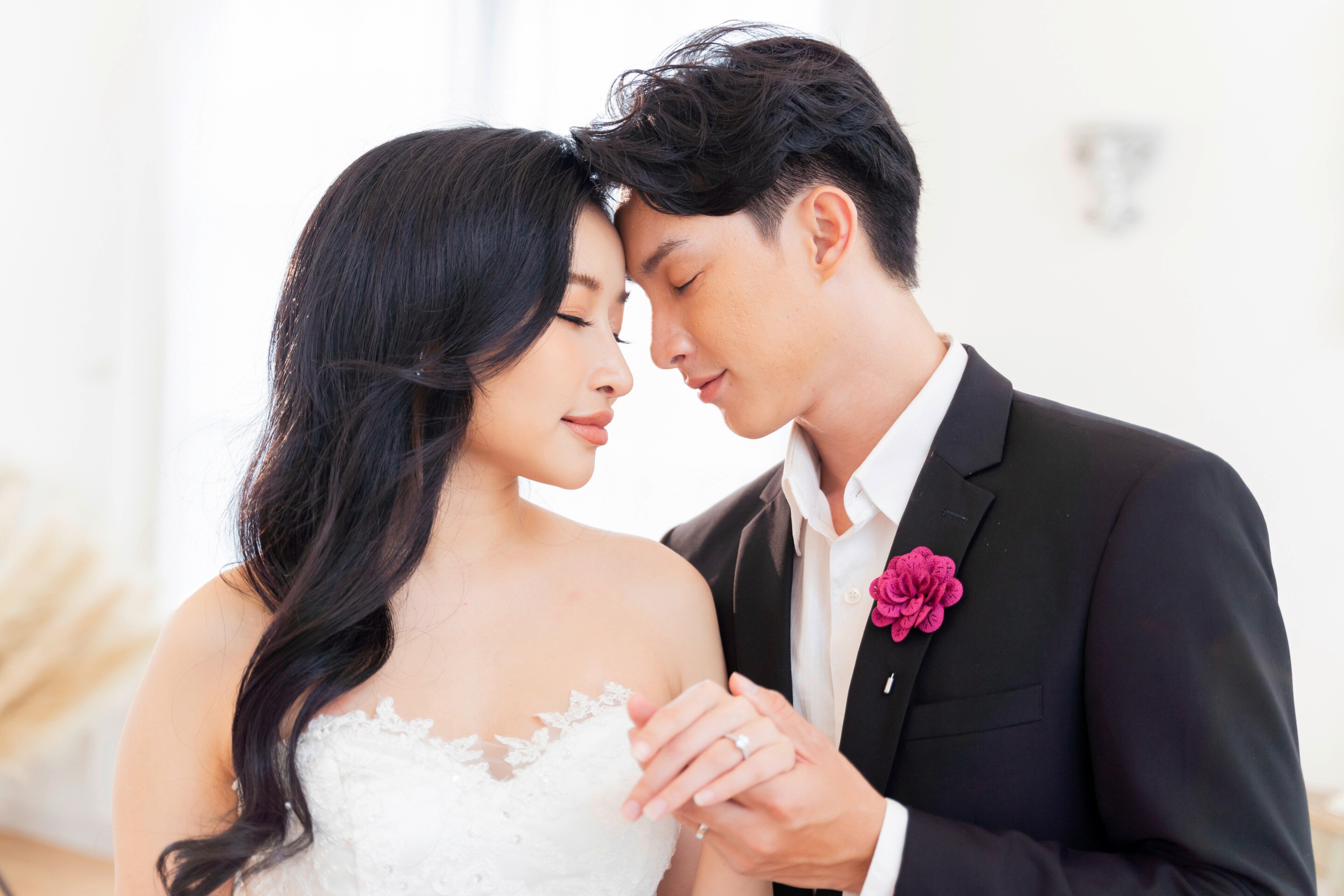 ทรงผมเจ้าบ่าวสไตล์เกาหลี หล่อ ดูดีสำหรับวันพิเศษ