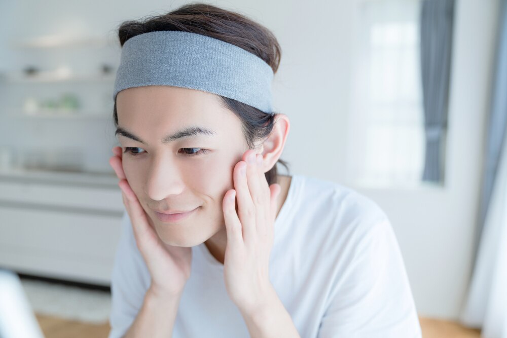 【初心者必見】メンズコスメの種類と使い方。メンズもコスメを使うべき理由とは？