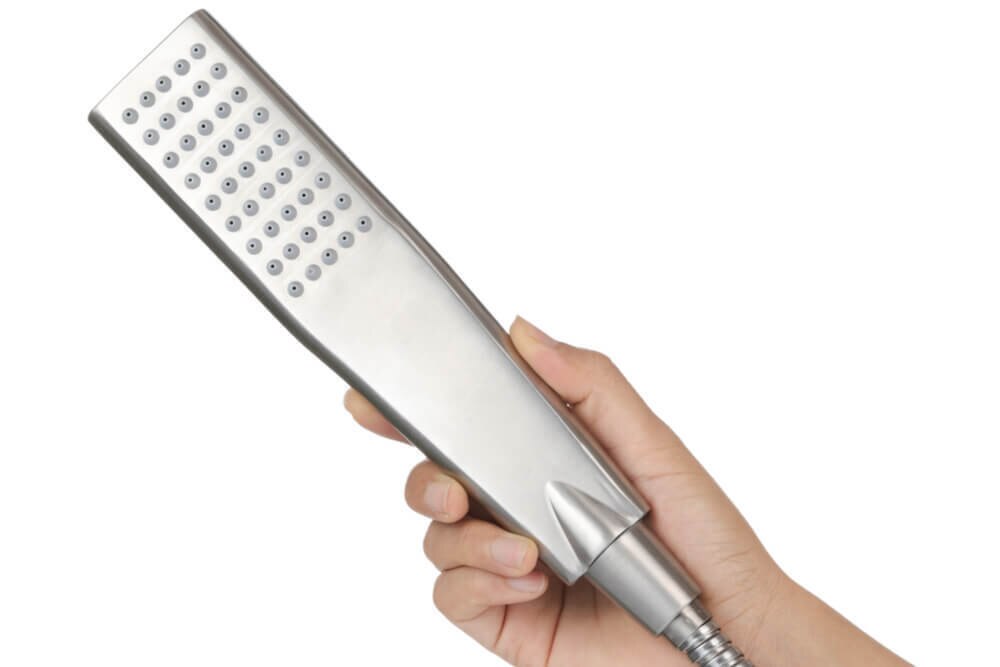 肌ケアや節水ができるシャワーヘッドが人気！選び方や一緒に使えるアイテムを紹介