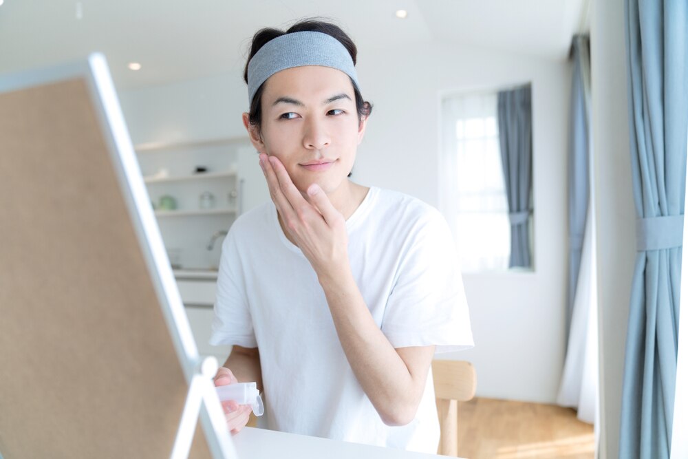 【初心者必見】メンズコスメの種類と使い方。メンズもコスメを使うべき理由とは？