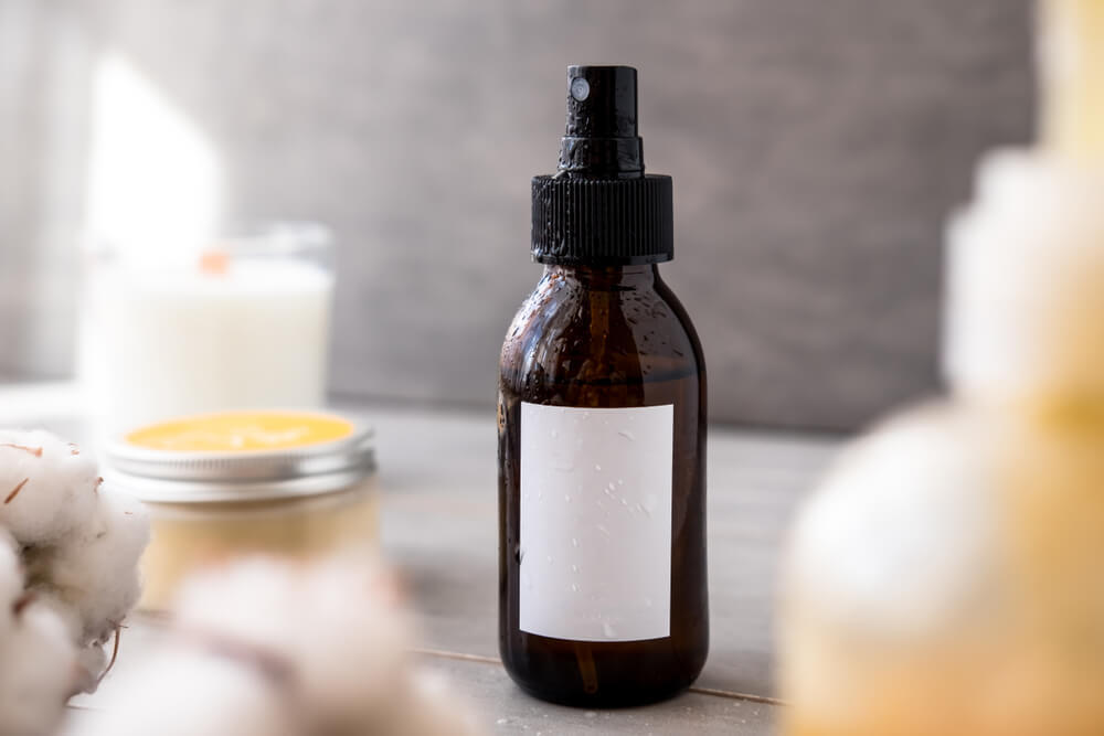 ワックス+αでさりげなくキマるスタリングを！ヘアスプレーの効果的な使い方