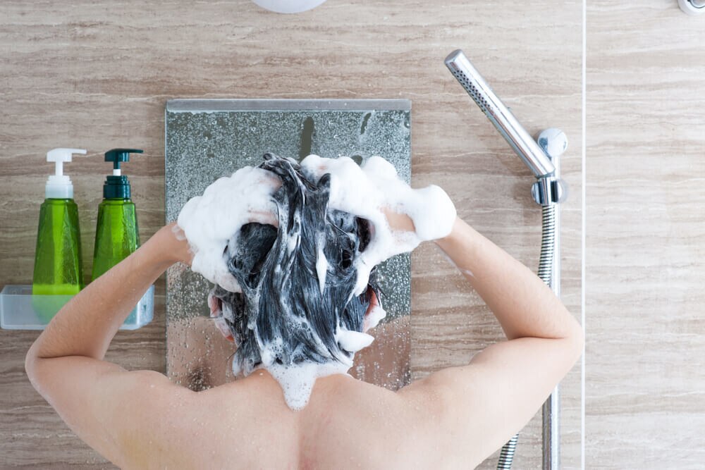 薄毛対策にもおすすめ！頭皮にやさしいスタイリングアイテムとは？