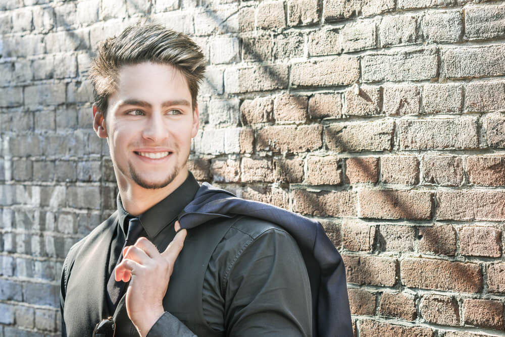 清潔感がある男を目指す！香りにも気を配ろう