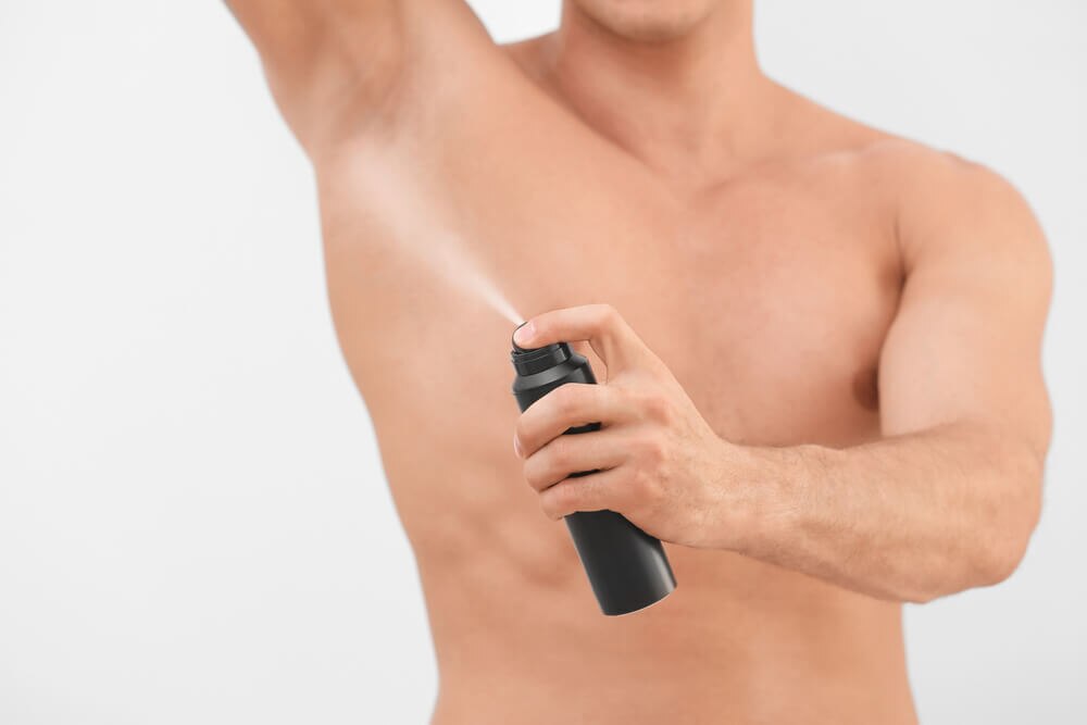 ボディスプレーでおしゃれな男を演出！選び方と使い方は？