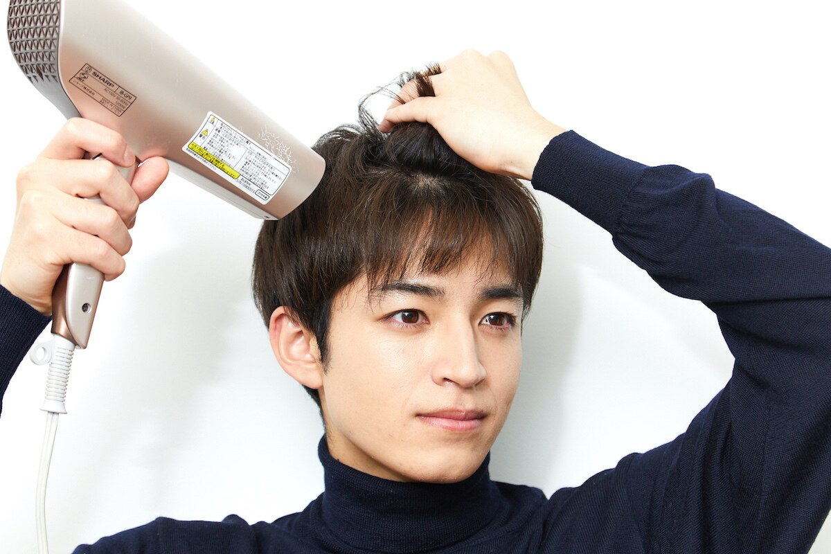 【ヘアメイク監修】こんな間違いしてない？メンズヘアワックスを使う際の注意点