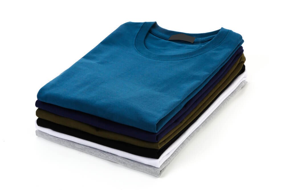 【2023】夏のメンズファッション着こなし術。持っておきたいアイテムはこれ！