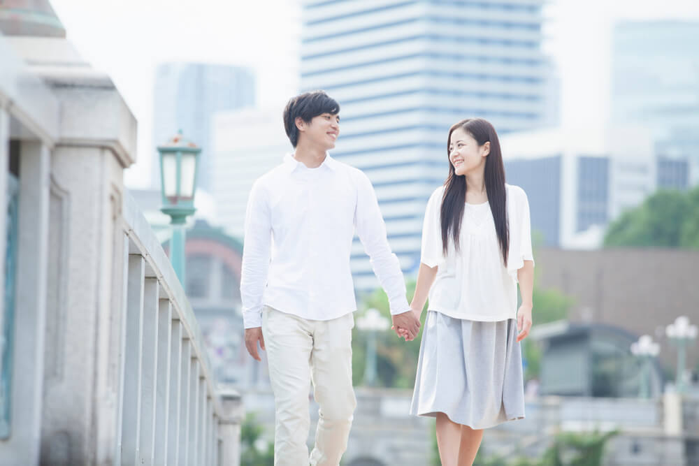 好きな人をデートに誘うには？女子がOKしやすい誘い方