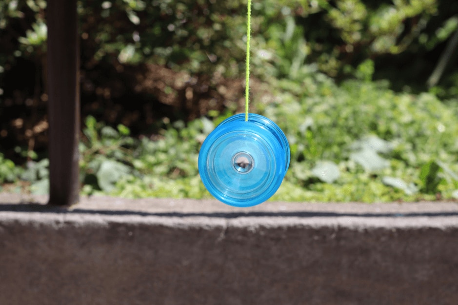 【日本ヨーヨー連盟監修】ヨーヨー初心者におすすめの練習法！基礎が大事！