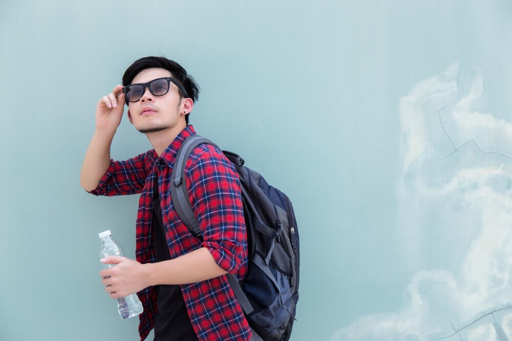 夏のメンズはサングラスでキメる！おすすめコーデとこなれポイント