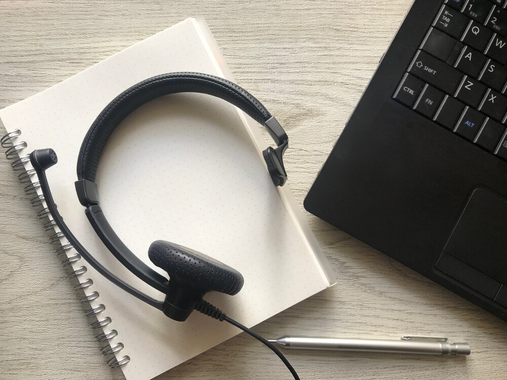 初めてのオンライン面接で失敗しないために。知っておきたい注意点や身だしなみ