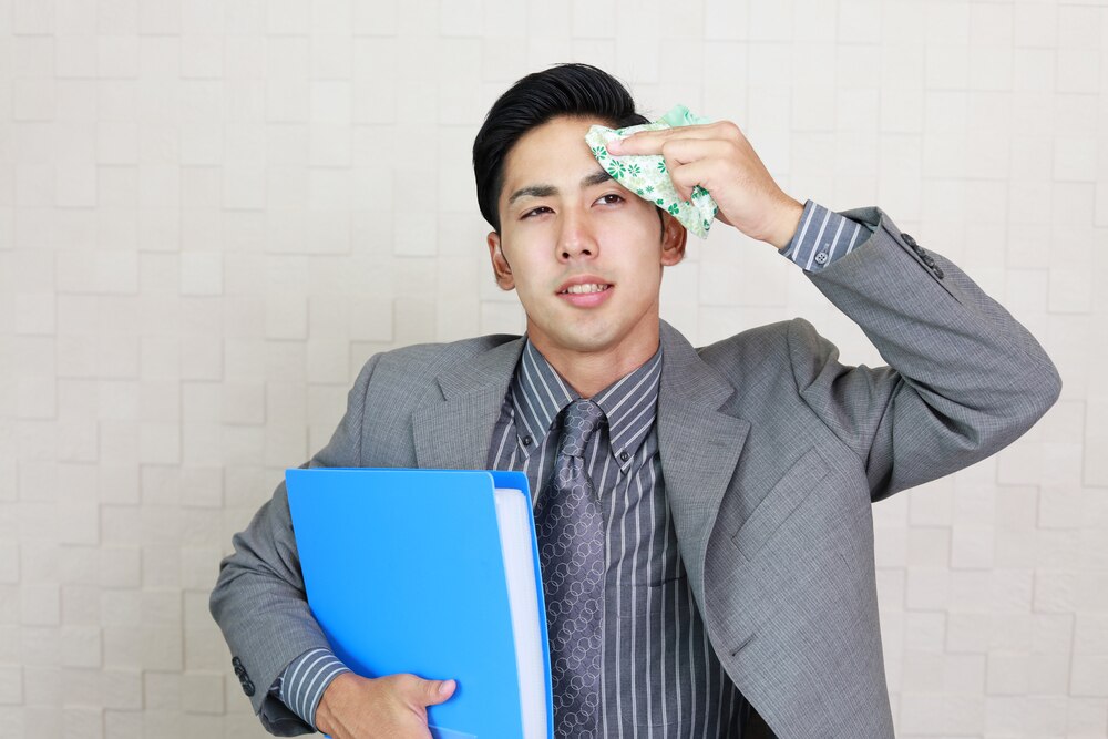 気になる秋の汗対策！ジャケットの季節に試して欲しい方法を紹介