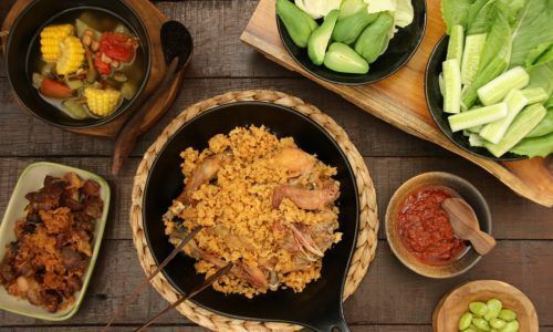 5 Cara Menggoreng Ayam Agar Enak: Beda Resep, Beda Juga Triknya