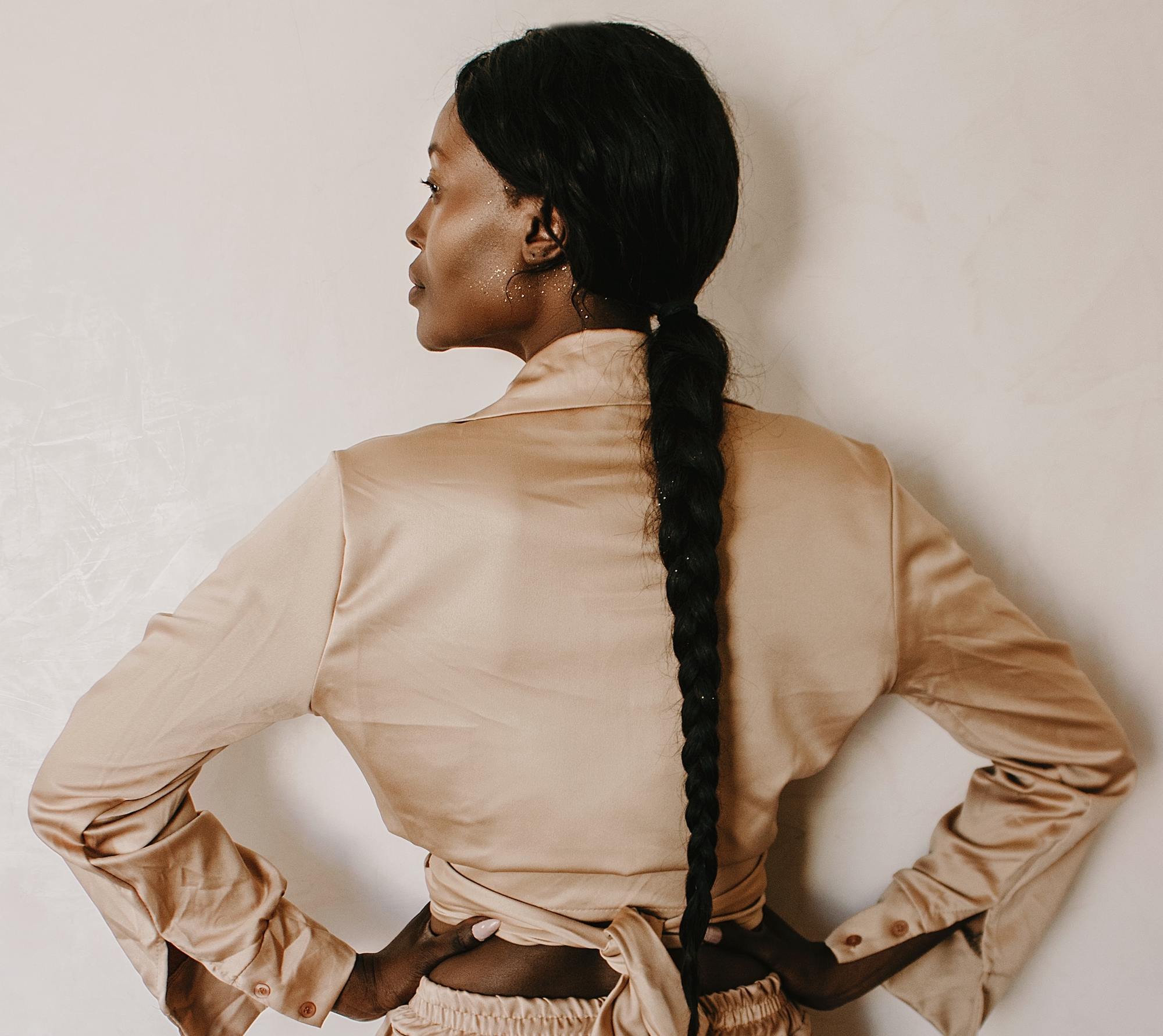 Women wearing a practical braided ponytail hairstyle