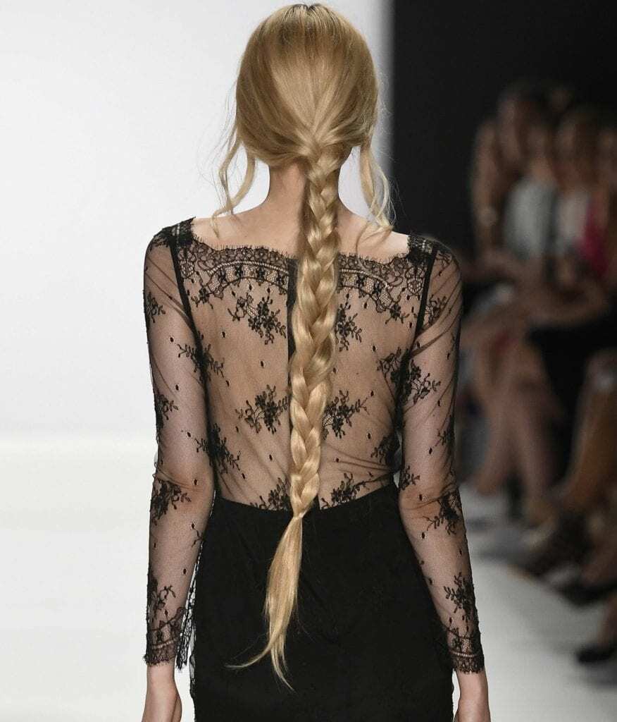 10 Best Hairstyles for Women with Thick Hair