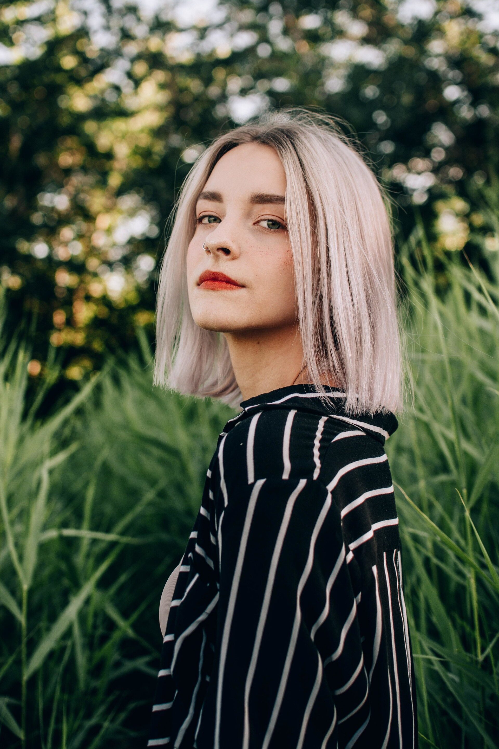 girl with short bob