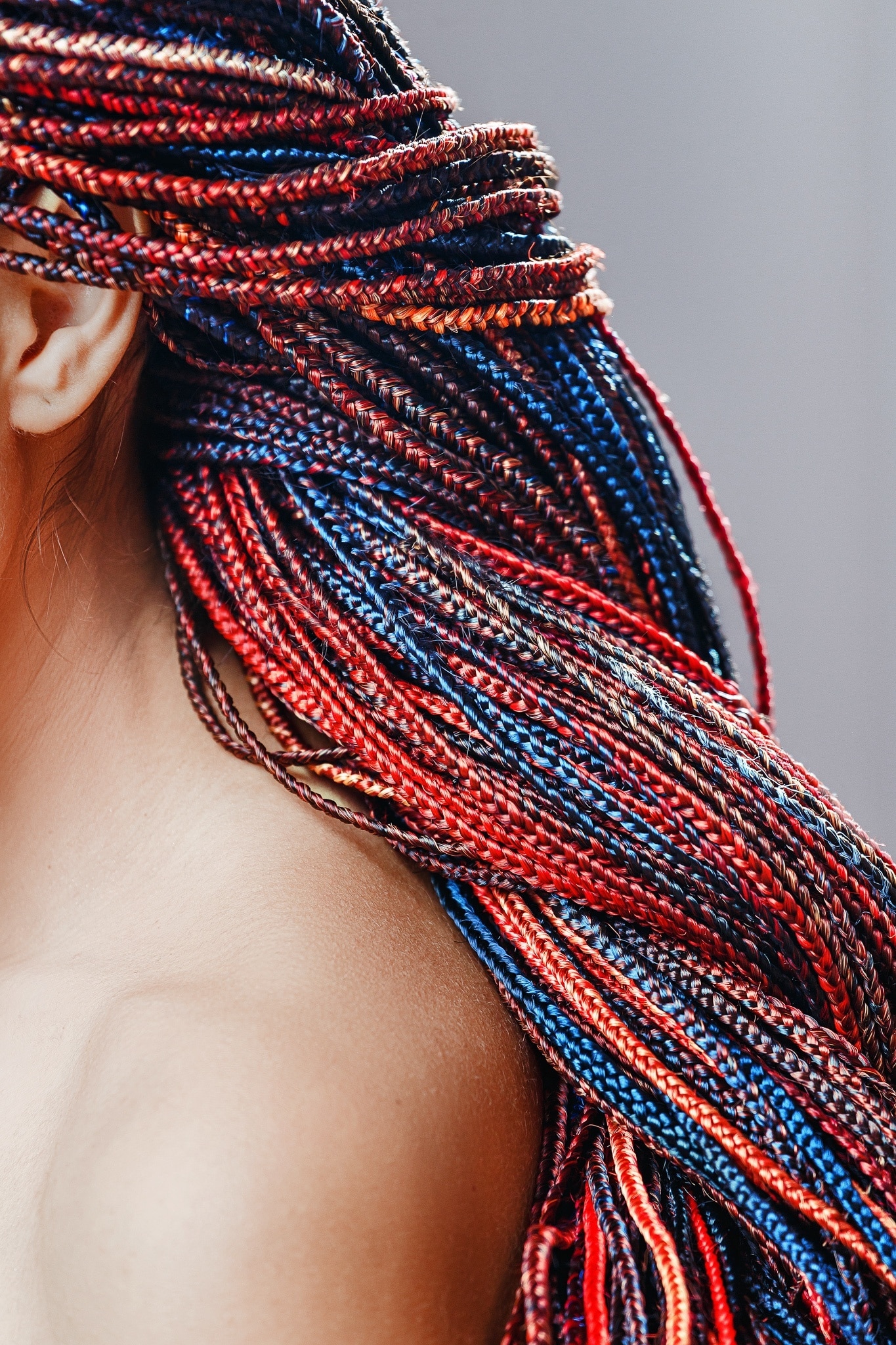multicoloured box braids coloured braids blue red