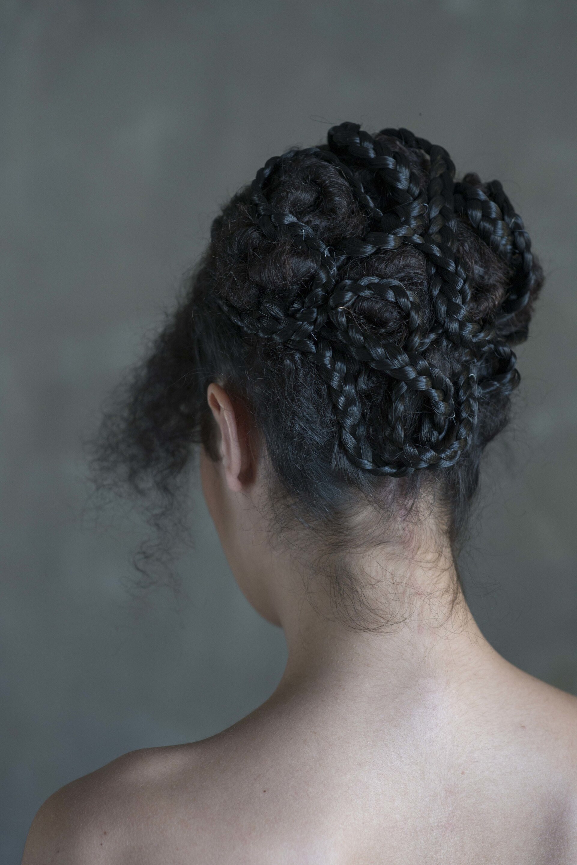 Cressida Cowper hairstyle from Bridgerton