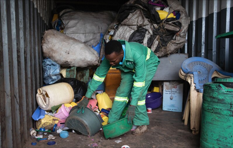 Creating value inclusively from waste