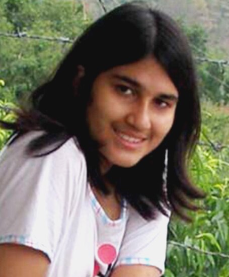 Read the story of Radhika - How an online course changed her life.