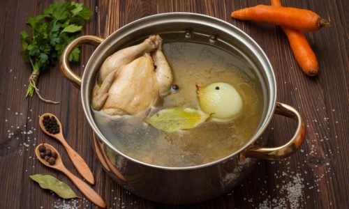 Cara Membuat Kaldu Ayam Sedap dari Nol