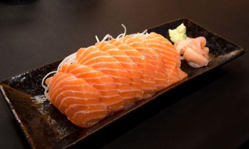 Cerita Seru di Balik Hadirnya Sushi dari Ikan Salmon