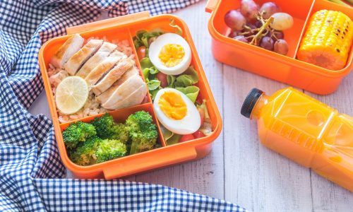 Aneka Menu Bekal Makan Siang Praktis untuk ke Kantor