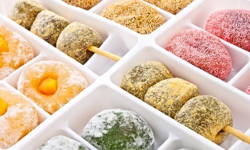 Aneka Jajanan Unik untuk Pencinta Makanan Manis