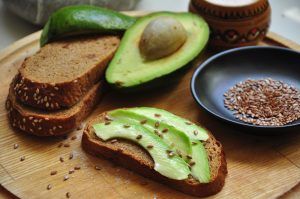 Aneka Jajanan Unik untuk Pencinta Makanan Manis