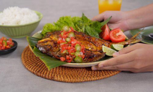 5 Resep Makanan Khas Sulawesi untuk Masak Seru Bareng Keluarga