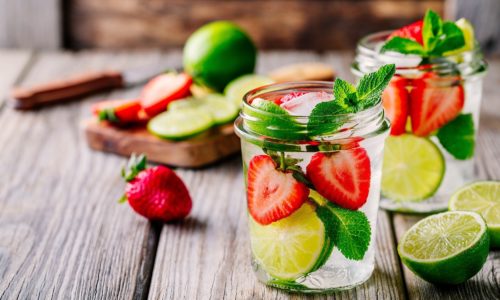 3 Inspirasi Resep Infused Water untuk Detox Awal Tahun