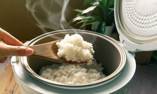 Jangan Asal Beli, Cari Tahu Dulu Perbedaan Beras Premium dan Medium