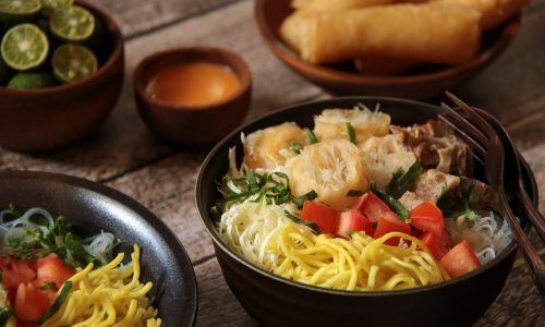 4 Inspirasi Makanan Enak di Bogor yang Kini Bisa Kamu Masak Sendiri