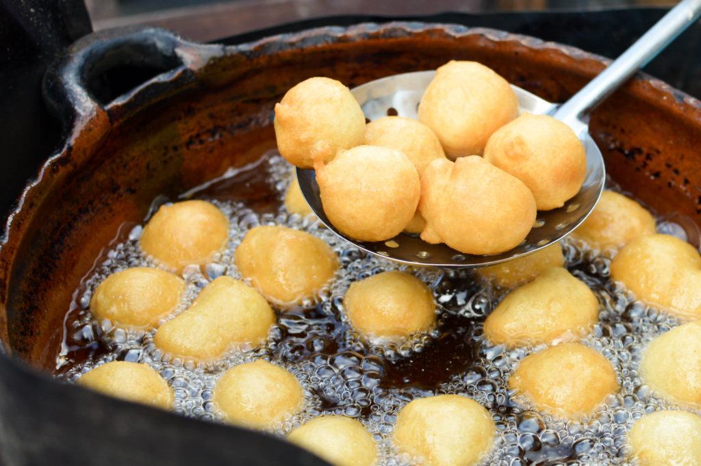 6 Teknik Memasak Deep Frying untuk Hasil Sempurna