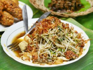 8 Makanan Khas Surabaya Kaya Rasa untuk Disantap Bersama Keluarga