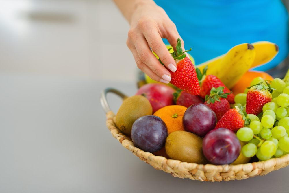 Makan Buah Sebelum Makan atau Sesudah, Manakah yang Benar?