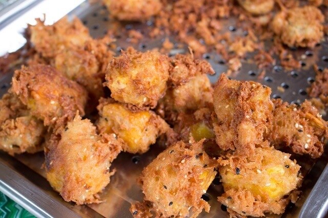 Menjelang Tahun Baru Cina, Inilah Jajanan Wajib Coba di Kawasan Pecinan