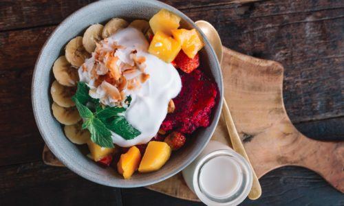 5 Inspirasi Salad Buah dan Camilan Buah untuk Akhir Pekan