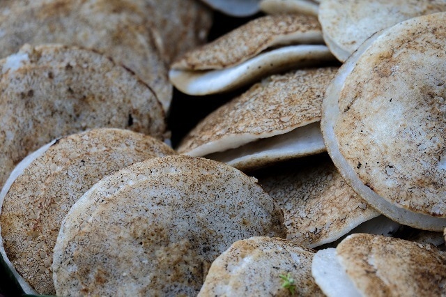 8 Jajanan Bandung yang Bikin Kamu Ketagihan