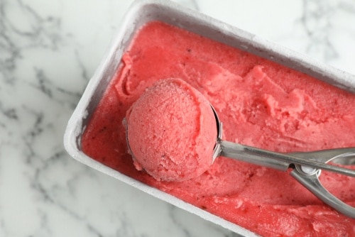 Cara Membuat Sorbet dari Buah-Buahan Segar Tanpa Mesin Es Krim
