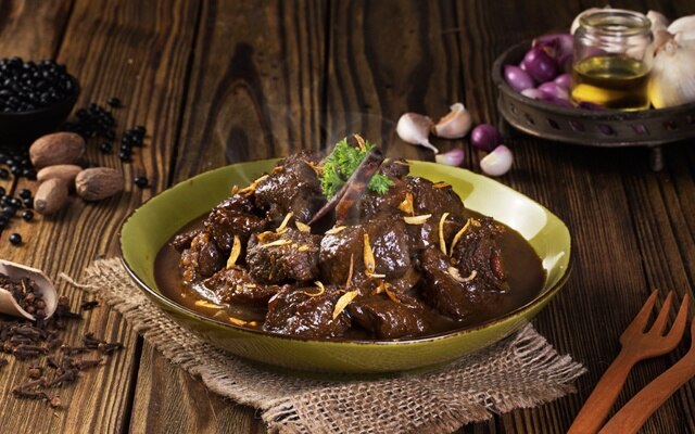 8 Menu Lebaran yang Praktis, Istimewa, dan Nggak Repot Bikinnya