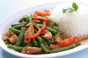 6 Resep Masakan Thailand yang Menggunakan Batang Serai