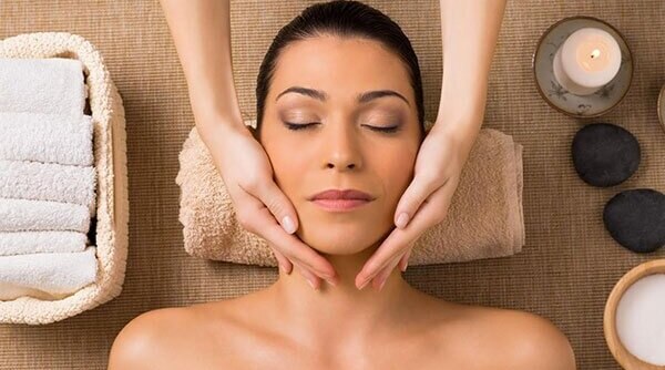 Why You Need To Try The Beautysutra Ritual At The Lakmé Absolute Salon