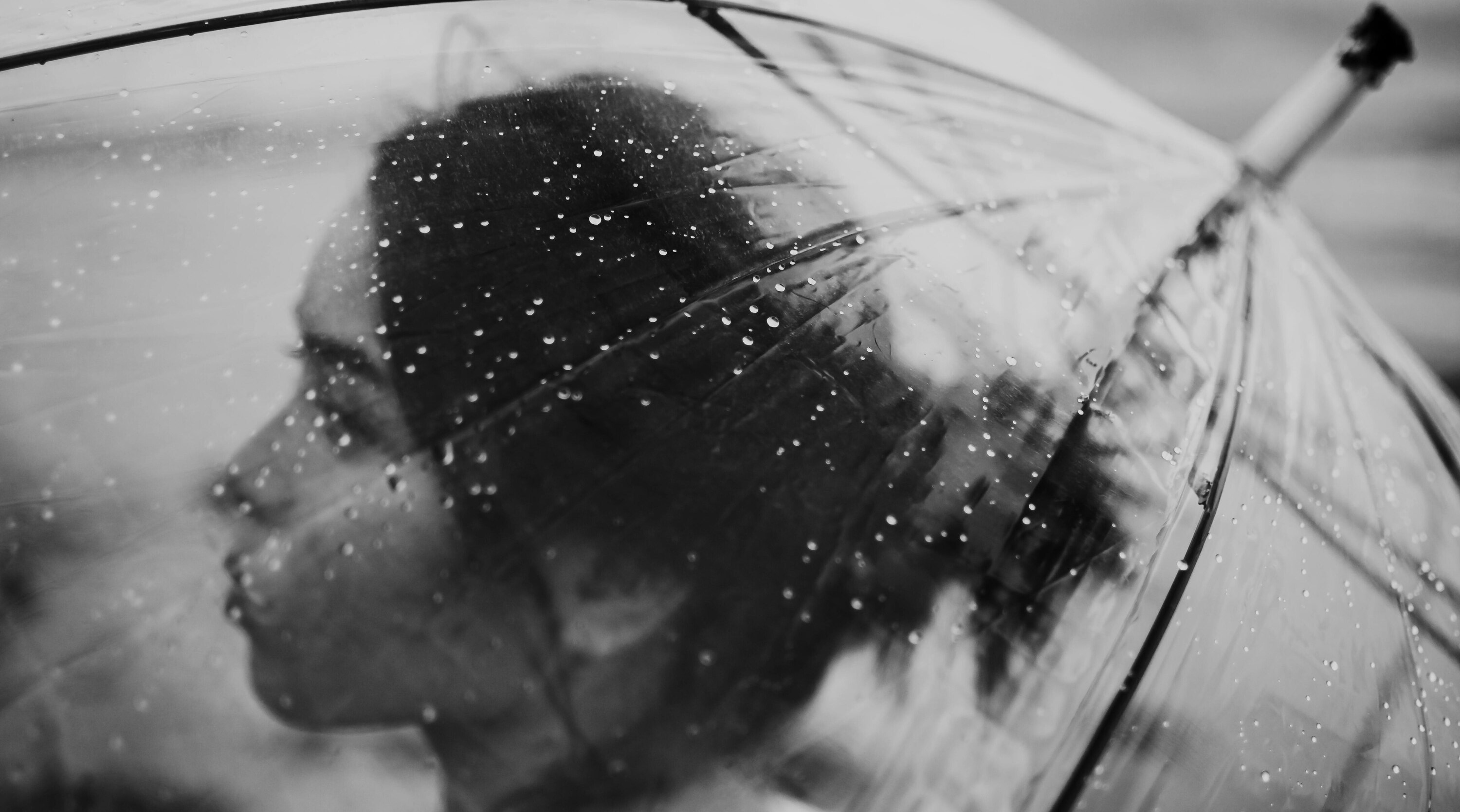6 Essential Haircare Tips For Monsoon