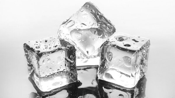 Frequently asked questions about using ice on the face