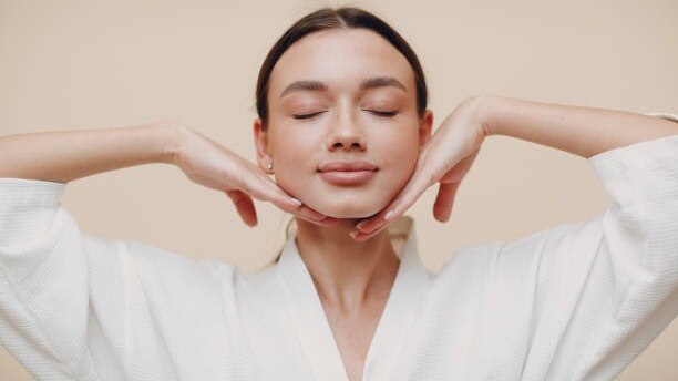 Glycerin Skincare: Benefits, Side Effects and More