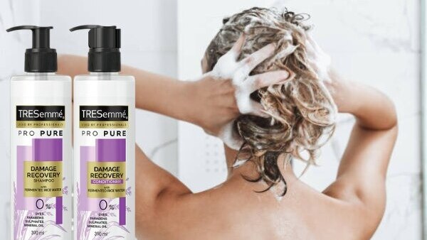 hot oil treatment for hair woman brunette