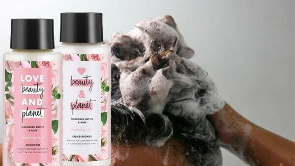 Tips to Treat Heat Damaged Hair Without Cutting Them hair serum