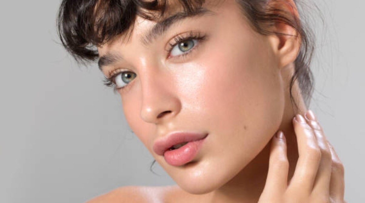 How To Layer Your Skincare And Makeup